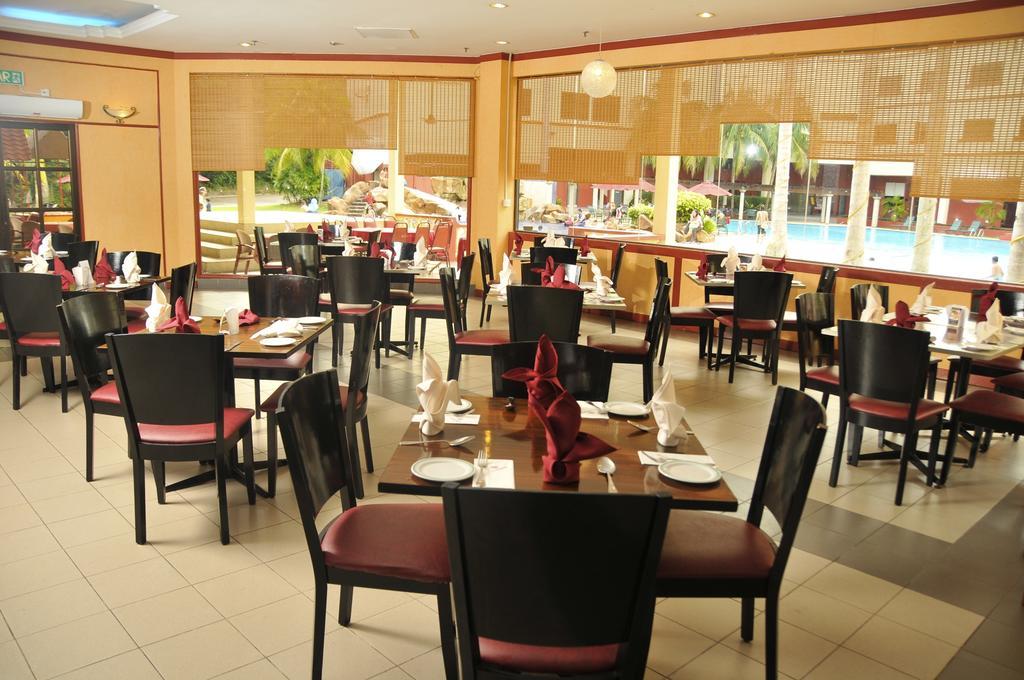 Swiss-Inn Sungai Petani Exterior photo