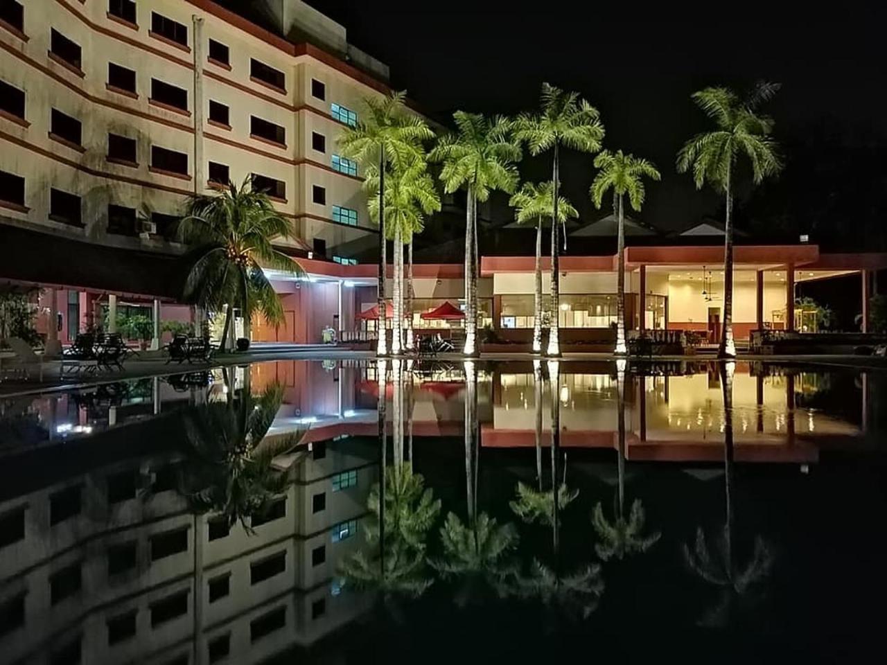 Swiss-Inn Sungai Petani Exterior photo